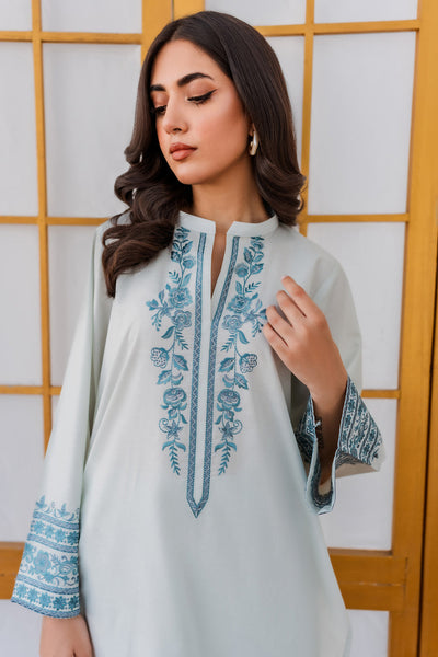 Serene Embroidered 2-Piece